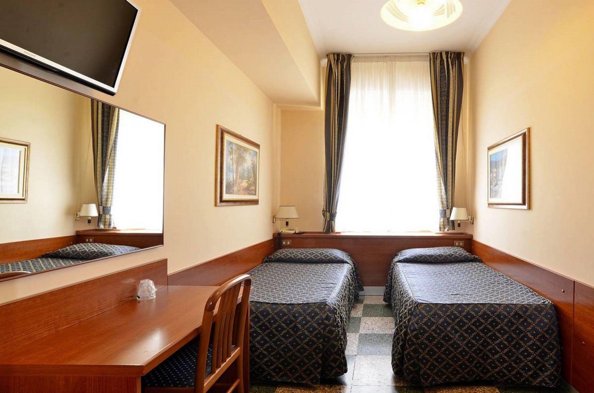 Hotel Corallo Рим Экстерьер фото