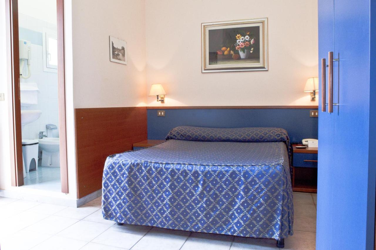 Hotel Corallo Рим Номер фото